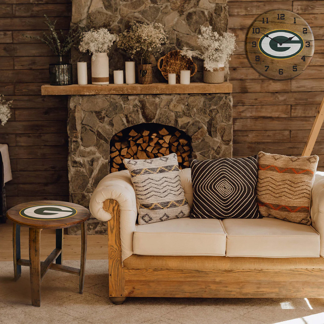 Green Bay Packers Oak Barrel Table - Image 3