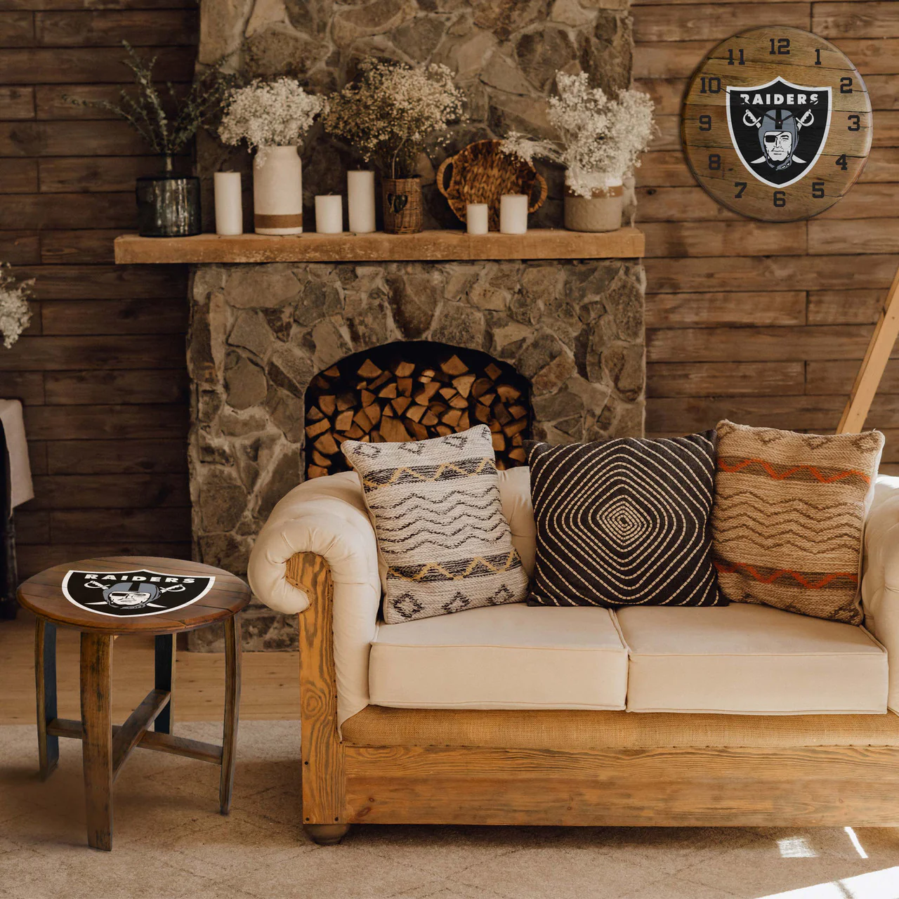 Las Vegas Raiders Oak Barrel Clock - Image 3